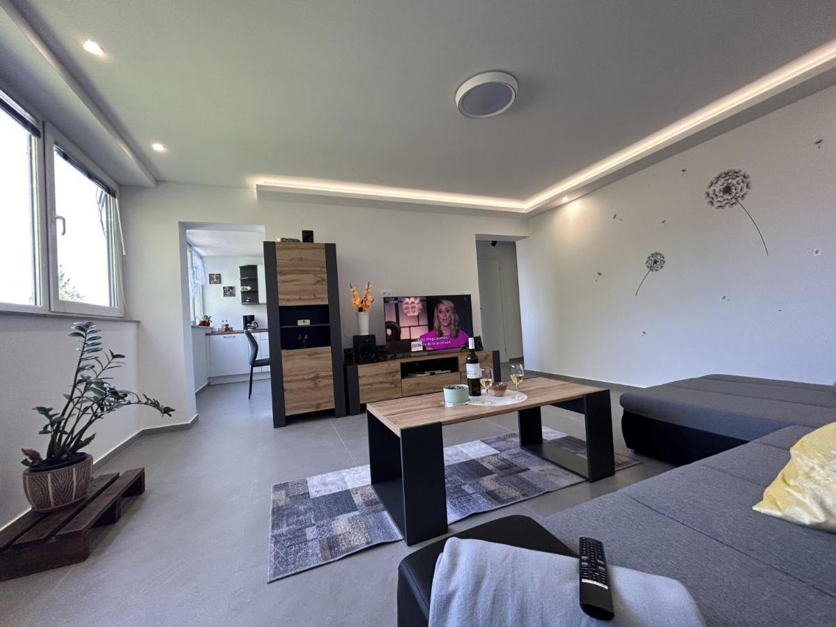 Apartment Toni Laurana Esterno foto